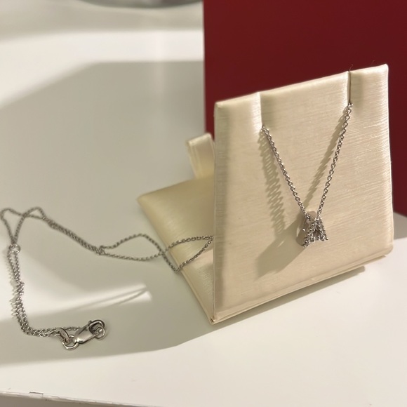 Roberto coin letter necklace - Picture 4 of 5